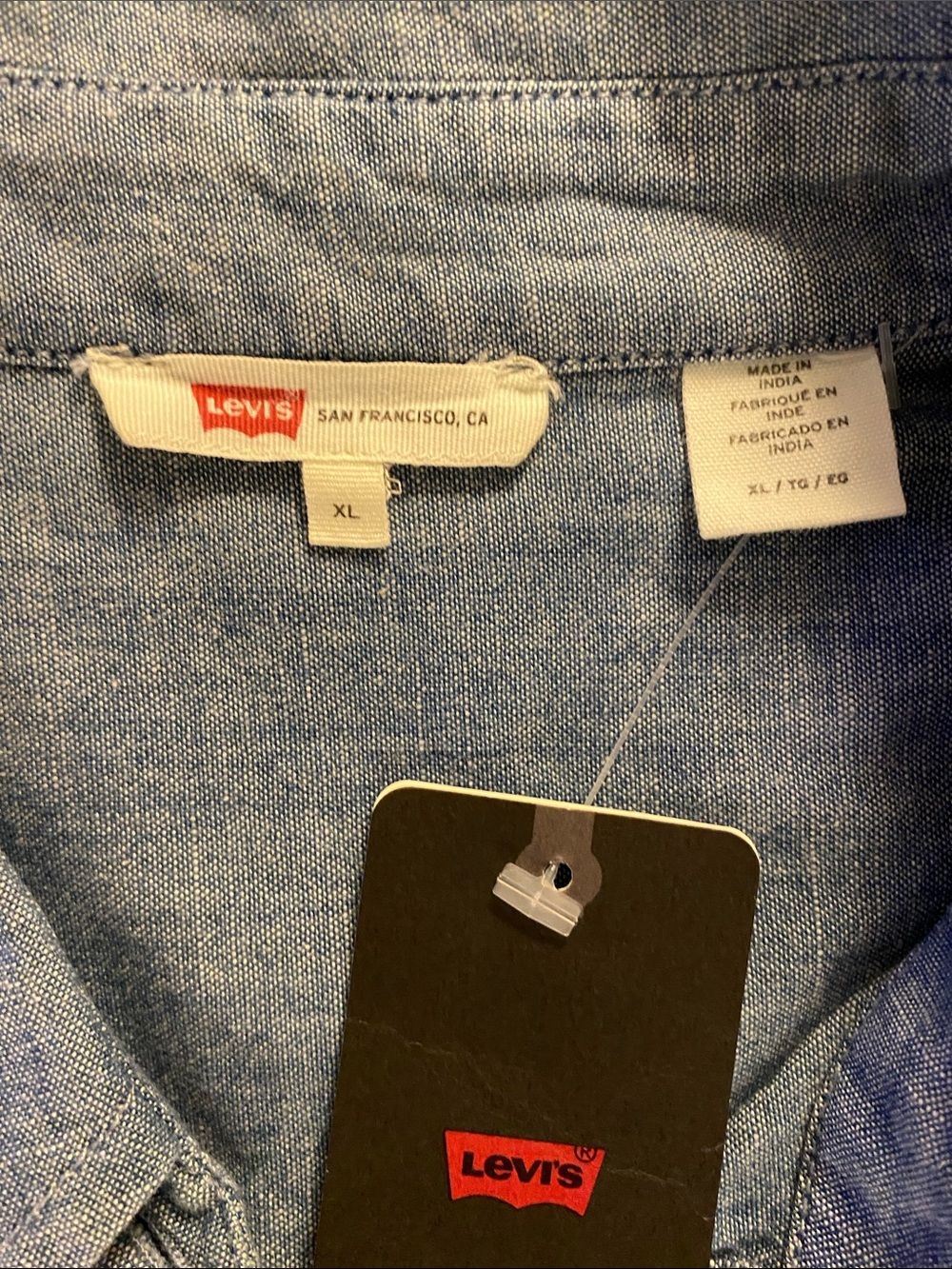 Levi's Gracen Blouse Sleeveless Button-Down Chambray - Size XL - 100% Cotton - Picture 5 of 8